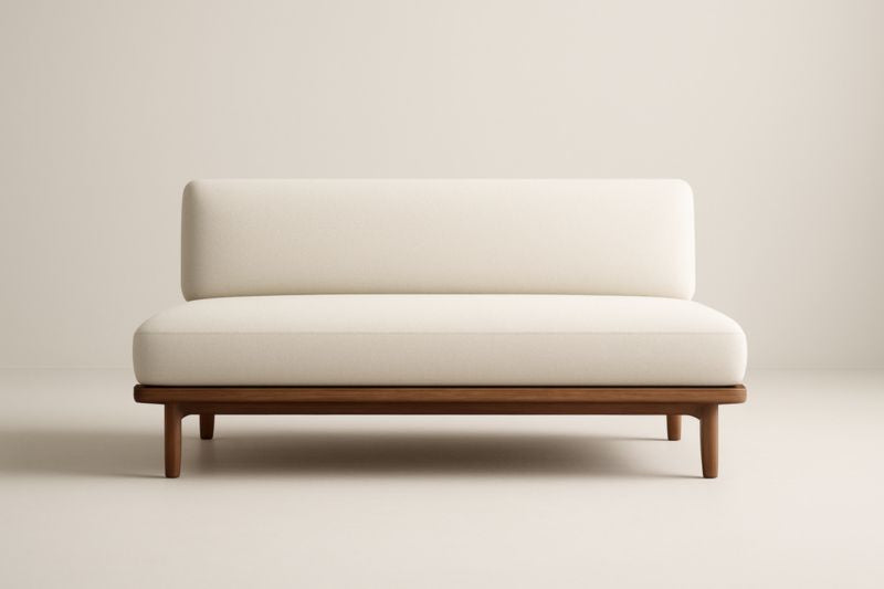 Sofá de dos plazas de madera y algodón beige