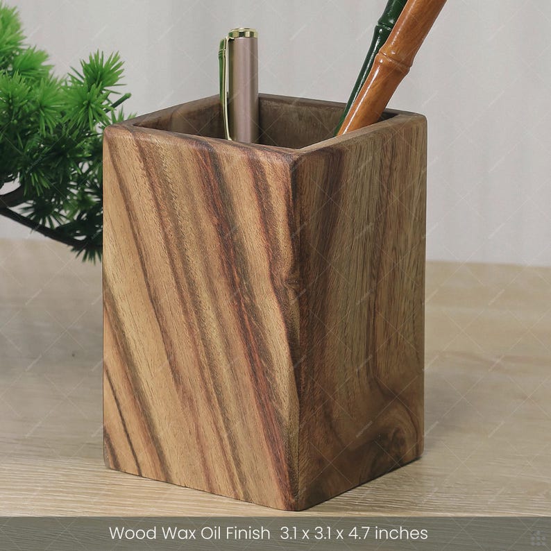 Portalápices de madera maciza de alcanfor 8x8x12 cm – Organizador de escritorio, cubilete para lápices