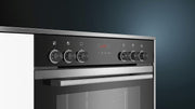 Siemens EQ211KAAB Set de horno empotrable iQ300, combinación de horno y placa integrable de 60 cm de ancho, precalentamiento rápido, esmalte brillante color granito, aire caliente 3D, zona para asados, negro