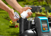 Gardena Comfort Hauswasserautomat 5000/5E LCD: bomba de agua doméstica con pantalla LC, ahorro de energía, caudal de 5000 l/h, motor de 1300 W con interruptor térmico de seguridad, protección contra funcionamiento en seco (1759-20)