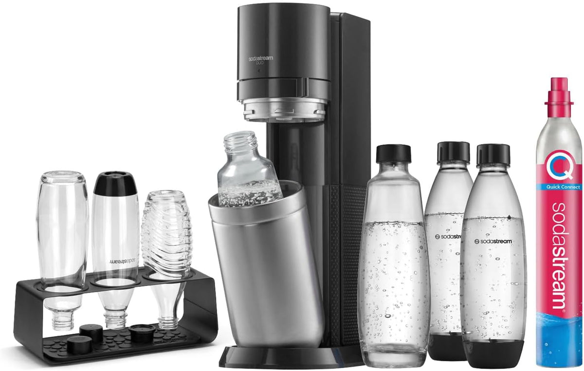Gasificadora de agua SodaStream DUO Comfort-Set con cilindro de CO2 Quick-Connect | incl. 2 botellas de vidrio de 1 L, 2 botellas de plástico FUSE de 1 L (aptas para lavavajillas) y escurridor de botellas | Color: Titanio