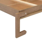 Cama Murphy tamaño queen Whisen Wood con múltiples estantes de almacenamiento y decoración estilo persiana