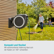 Caja portamanguera de pared Gardena RollUp L (blanco) 30 m exclusiva para Amazon: caja portamanguera giratoria, guía de manguera integrada, incluye 30 m de manguera de calidad Gardena, lanza de limpieza y pistola de riego (18627-38)