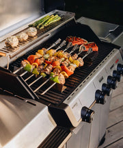 Enders® Gasgrill Monroe Pro 4 SIKR Turbo, 4-Brenner, mit Kocher und Infrarot-Heckbrenner, PanoVision Sichtfenster, Gussrost, Aluguss Grill, 800 °C TURBO ZONE™, SIMPLE CLEAN™, #8362