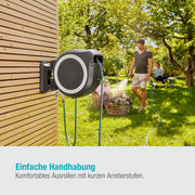 Caja portamanguera de pared Gardena RollUp XL 35 m, exclusiva para Amazon: riego flexible para jardines grandes, caja portamanguera giratoria, incluye manguera de calidad de 35 m con lanza y boquilla de limpieza (18632-60)