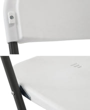 sweeek - Set de 2 mesas de recepción plegables de plástico blanco de 180 cm + 12 sillas auxiliares. Mesa de camping