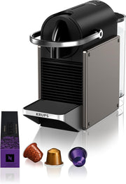 Cafetera de cápsulas Nespresso KRUPS Pixie Titan Original, diseño compacto, 25 segundos de tiempo de calentamiento, 2 tamaños de taza, apagado automático, 19 bares de presión, cafetera XN306TK