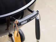 Barbacoa de carbón Weber Master-Touch, 56 cm, color marfil