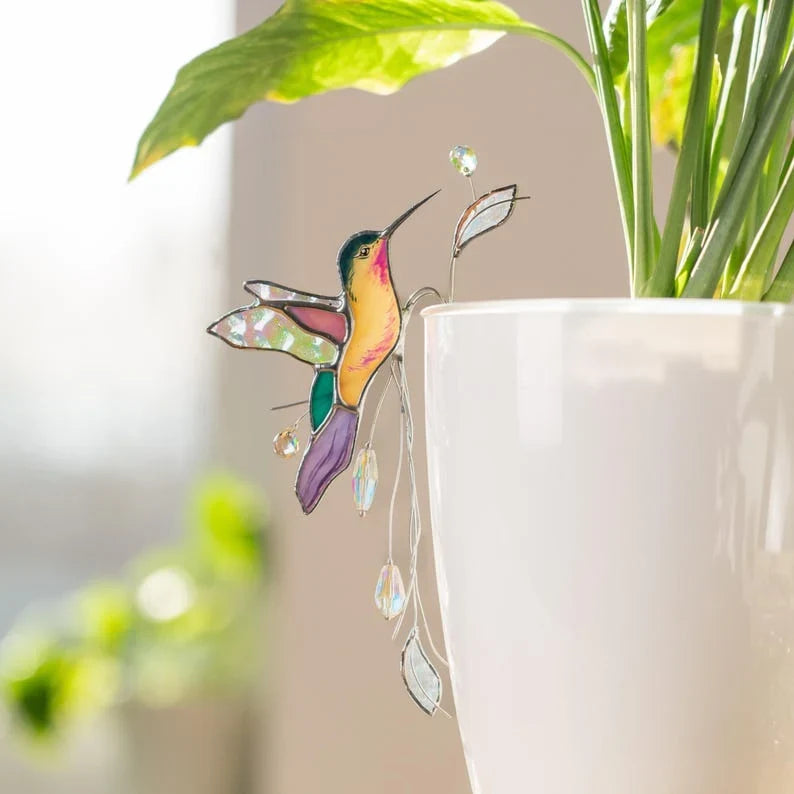 Estaca para plantas con diseño de colibrí de cristal tintado: atrapasoles de cristal, 4 x 17 cm