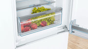 Frigorífico combi Bosch KGN36NWEA Serie 2, 186 x 60 cm, 215 L de refrigeración y 87 L de congelación, NoFrost: nunca más tendrá que descongelar, iluminación LED para una distribución uniforme de la luz