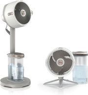 Ventilador inalámbrico con nebulizador Shark FlexBreeze Pro para interiores y exteriores con sistema de rociado, depósito de agua portátil, alcance de 20 m, ventilador de pie y de mesa, 5 niveles de velocidad, silencioso, mando a distancia, Dove FA300WHEU