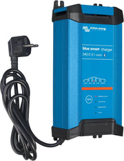Cargador de batería Victron Energy Blue Smart IP22, salida monofásica 24 voltios 12 amperios 230 V, CEE 7/7, Bluetooth