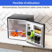 Mininevera CHIQ CSD46D4E de 46 L, 47 x 44,7 cm, compacta y silenciosa, botellero integrado, termostato regulable, diseño moderno en negro, ideal para dormitorio, oficina, cocina, salón