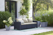 Sofá de jardín de 3 plazas Allibert California color antracita – Sofá lounge con aspecto de ratán para jardín, terraza y balcón – Sofá de exterior resistente a la intemperie incl. cómodos cojines de asiento y respaldo en color arena – 199 x 68 x 72 cm