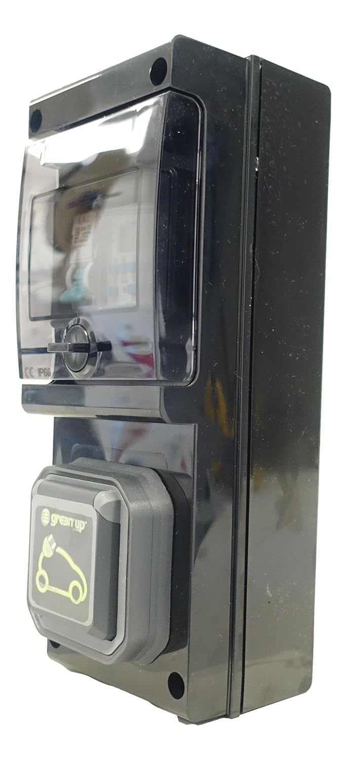 Punto de carga para cargador móvil equipado con una toma Legrand Green'Up con protecciones y contador
