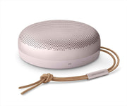 Bang & Olufsen Beosound A1 (2.ª gen.) – Altavoz Bluetooth portátil inalámbrico, resistente al agua IP67, sonido 360 grados, asistente de voz Alexa y manos libres, 18 horas de batería - Black Anthracite