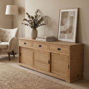 Aparador IDIMEX Savona con 3 puertas y 3 cajones, madera maciza, color roble, mueble buffet, vajillero, madera maciza