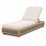 Tumbona de madera de teca con cojín de poliéster beige