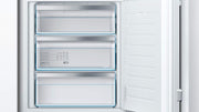 Congelador integrable Bosch GIV11ADC0 Serie 6, 95 kWh/año, 70 l, LowFrost, FreshSense, 72 x 56