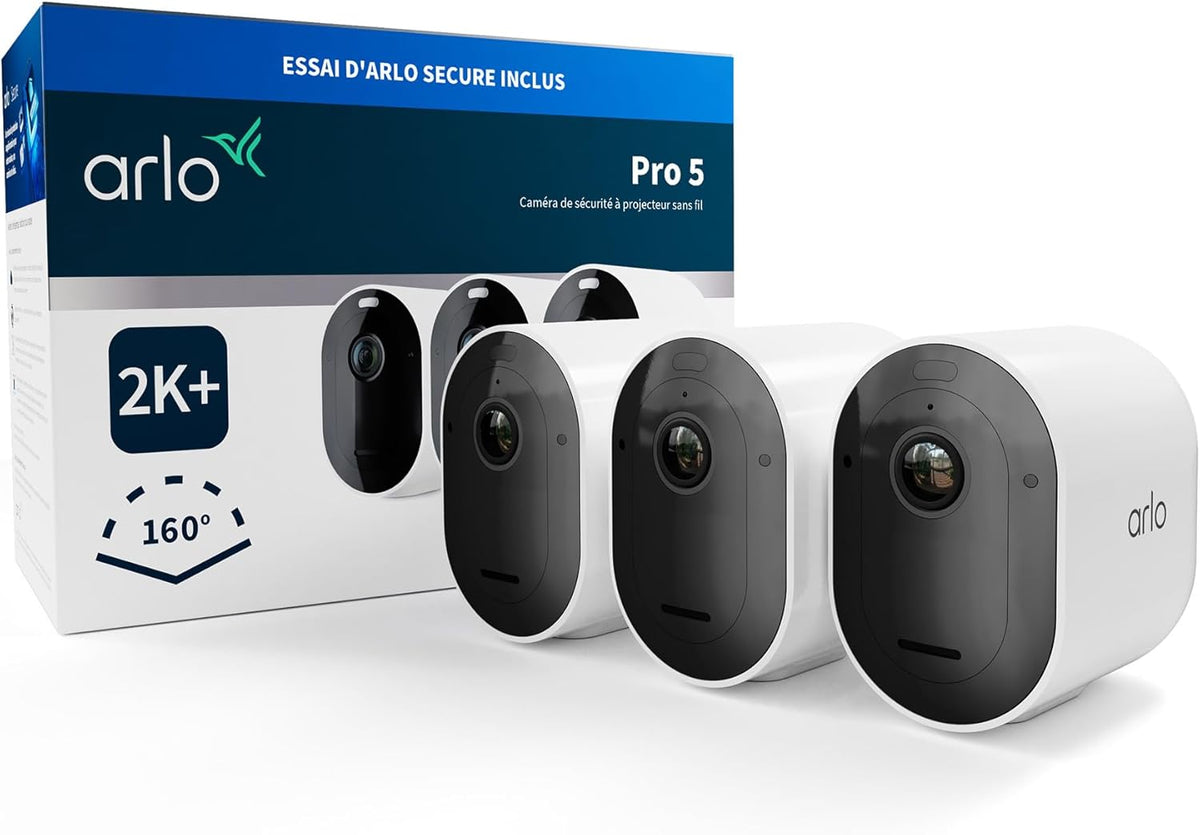 Arlo Pro 5 2K, Cámara de seguridad WiFi para exteriores sin cables, visión nocturna a color avanzada, foco, sirena y WiFi de doble banda, prueba de suscripción Secure incluida, 3 cámaras, blanco