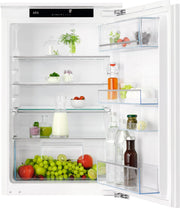 Frigorífico integrable AEG TSK5O881ES / 880 mm / 142 L / Puerta deslizante / E