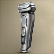 Afeitadora Braun Series 9 Pro Premium para hombre, ganadora del test de Stiftung Warentest, cabezal de afeitado 4+1, afeitadora eléctrica y recortadora, estación de limpieza, 60 min de autonomía, 9465cc, metal noble