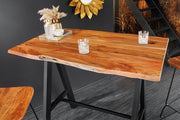 Mesa de bar de madera maciza Riess Ambiente Mammut 120 cm, acacia natural con borde vivo, metal negro con reposapiés, mesa de cocina, mostrador de cocina, mesa alta rectangular