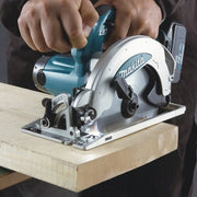 Sierra circular MAKITA 165 mm 18V - Sin batería ni cargador - DSS610Z