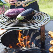 Parrilla y soporte elevado Dynamic Centre Stand de Barbecook, 36 cm - Acero al carbono de 6 mm de espesor
