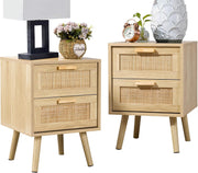 Finnhomy Juego de 2 mesitas de noche, mesas auxiliares con 2 cajones decorados a mano en ratán, de madera, con almacenamiento para dormitorio, natural