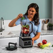 Procesador de alimentos y licuadora 3 en 1 Ninja con 5 programas: Mezclar, Mezcla máxima, Picar, Licuar, Triturar, recipiente de 1,8 L, jarra de 2,1 L, vaso de 700 ml, 1200 W, apto para lavavajillas, Auto-iQ, negro BN800EU