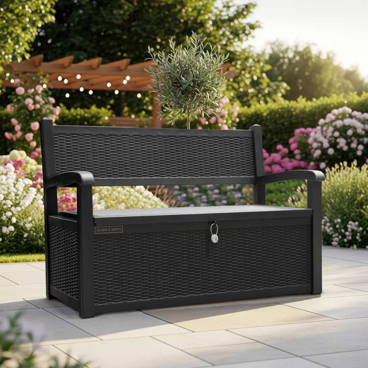 Banco de jardín con almacenamiento Olsen & Smith de 265 litros, resistente a la intemperie, arcón con cerradura, caja de almacenamiento para cojines, plástico impermeable, para herramientas, juguetes, mantas y más, negro
