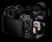 Cámara híbrida Nikon Z6III + Z 24-200mm f/4-6.3 VR, formato completo de 24,5 MP, vídeo 6K, hasta 120 fps, pantalla táctil y orientable