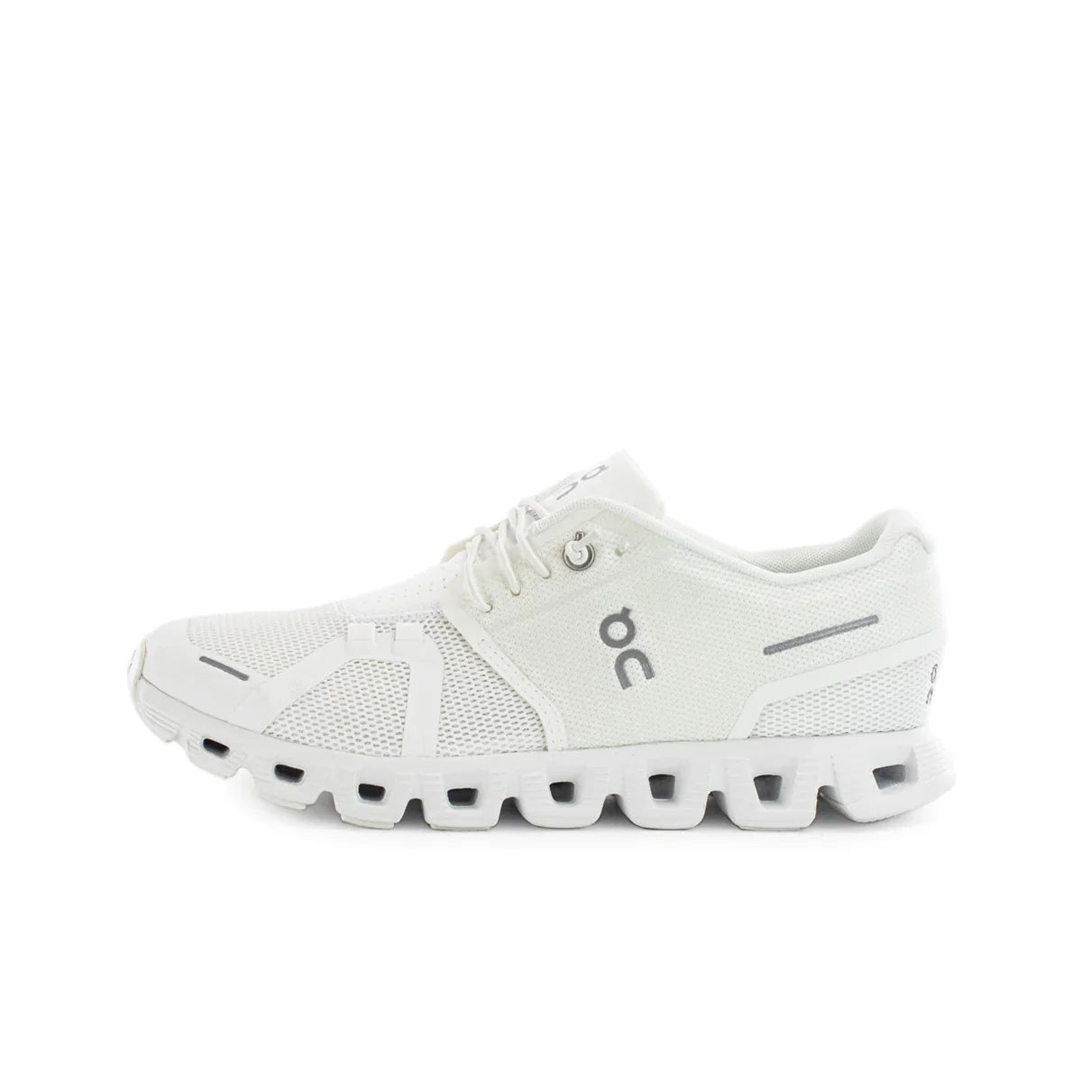 On Wmns Cloud 5 Undyed-White 59.98373 - blanco-blanco