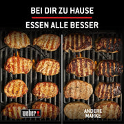 Barbacoa de gas Weber Spirit E-310 / 3 quemadores, encendido Snap-Jet, ruedas resistentes y rejilla de calentamiento, superficie de cocción de 51 x 46 cm, compatible con las mesas laterales Weber Works, negro/plateado