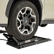 Elevador hidráulico para autos Black Widow con rampa – capacidad de 3,000 lb. por par