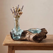 Jarrón de cristal sobre madera a la deriva con portavelas – Vidrio fundido sobre madera, decoración rústica de bosque, mini florero