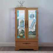 Vitrina de cristal iluminada con estantes ajustables: elegante vitrina de 2 puertas con cajón integrado, incluye bombilla