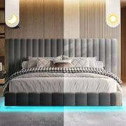 Cama de plataforma tapizada AMERLIFE con luces LED, diseño flotante, soporte de listones sólidos