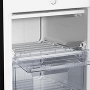 Congelador CHiQ FSD166NE4E 166 L, tecnología No Frost, puerta reversible, acero inoxidable negro, 144 cm de altura