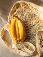 Vela con forma de plátano hecha de cera de soja y cera de oliva, 14 cm x 7 cm, 252 g