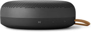 Bang & Olufsen Beosound A1 (2.ª gen.) – Altavoz Bluetooth portátil inalámbrico, resistente al agua IP67, sonido 360 grados, asistente de voz Alexa y manos libres, 18 horas de batería - Black Anthracite