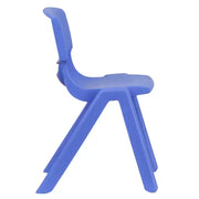 Paquete de 10 sillas escolares apilables de plástico de Flash Furniture con altura de asiento de 13.25 pulgadas