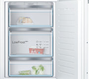 Congelador integrable Bosch GIV11ADC0 Serie 6, 95 kWh/año, 70 l, LowFrost, FreshSense, 72 x 56