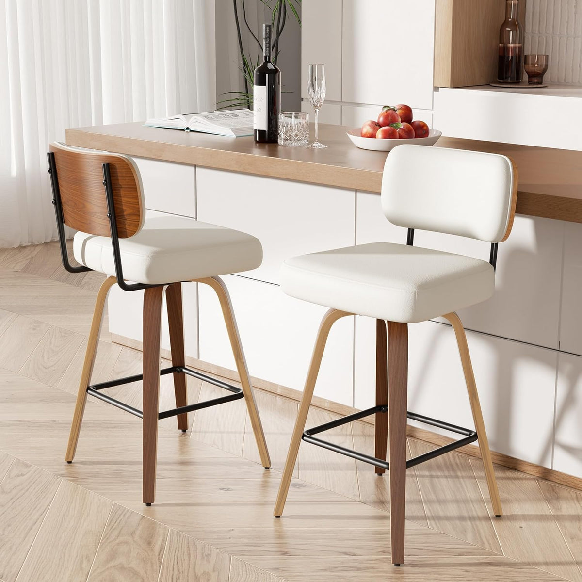 Juego de 2 taburetes de bar giratorios con respaldo, altura de asiento de 65 cm, piel sintética y madera maciza, diseño de mediados de siglo con 4 patas y reposapiés, sillas de bar para cocina y bar en color beige