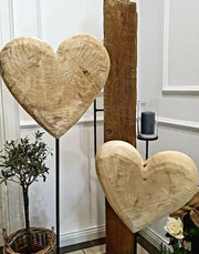 Corazón de madera maciza en soporte de metal, 3 tamaños, decoración de madera, regalo de corazón