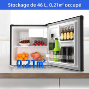 Mininevera CHIQ CSD46D4E de 46 L, 47 x 44,7 cm, compacta y silenciosa, botellero integrado, termostato regulable, diseño moderno en negro, ideal para dormitorio, oficina, cocina, salón