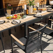 Mesa de jardín extensible di volio Galipo 135-270 cm – Mesa de terraza de aluminio resistente a la intemperie para 6-12 personas – Mesa de comedor con aspecto de madera y patas ajustables (beige)