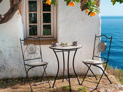 Set de balcón Beliani de 3 piezas de hierro, mesa de mosaico blanco/negro con 2 sillas plegables Comiso