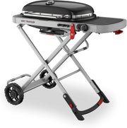 Barbacoa de gas portátil Traveler con soporte plegable y ruedas, quemador de 3,8 kW, superficie de cocción de 2065 cm² y termómetro en la tapa